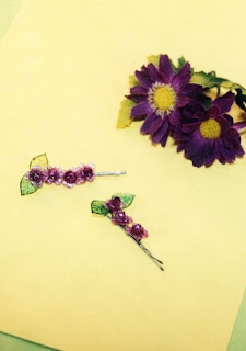 beaded hairpins, DIY beading, flower pins, floral hair pin, floral beads, beaded bobbypins, DIY bobbypins, DIY Hair Accessories