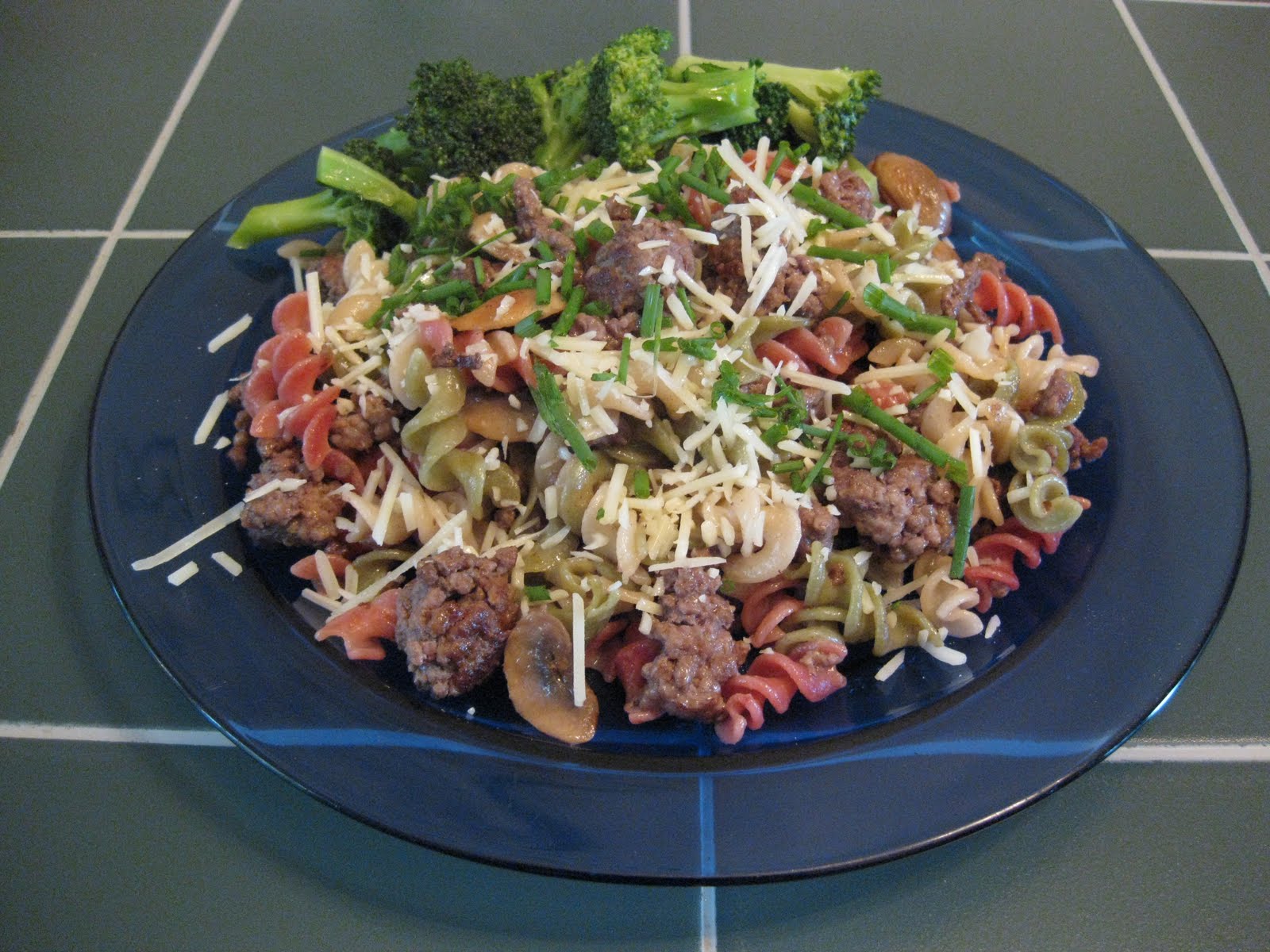 Sensible Recipes Ground Beef and Mushroom Rotini Pasta Recipe