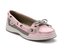 Pink & Green Girl in a Black & White World: An Ode to Sperrys