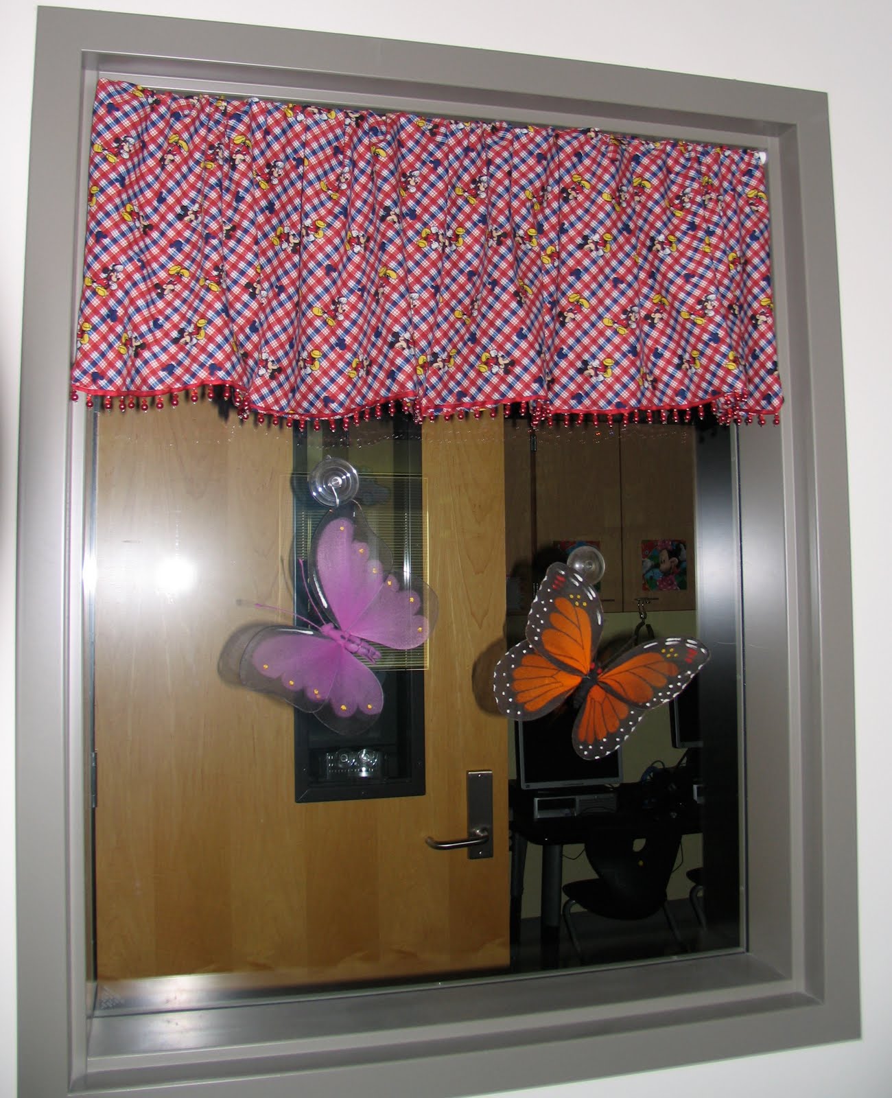 THE TAVERN FAMILY Classroom Curtains