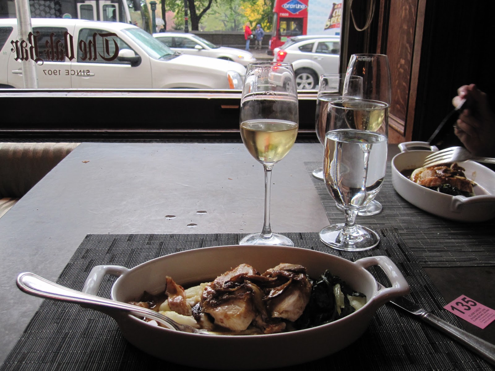 plat plat plat The Oak Bar, Plaza Hotel, New York