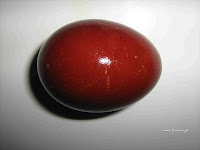 κόκκινα αυγά με φυσική βαφή
