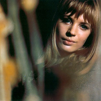 Not Here to Please you: Whe I wanted to be like Marianne Faithfull
