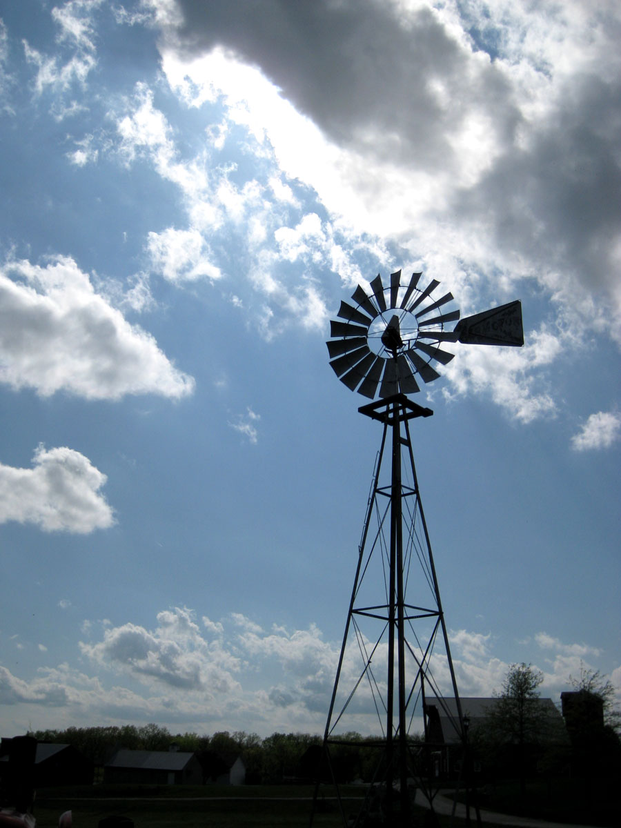 [kansas-windmill.jpg]