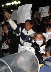 valientes periodistas paceños. salieron a las calles y llegaron a la mismísima Plaza Murillo