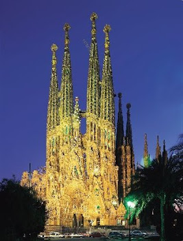 imponente catedral de la Sagrada Familia
