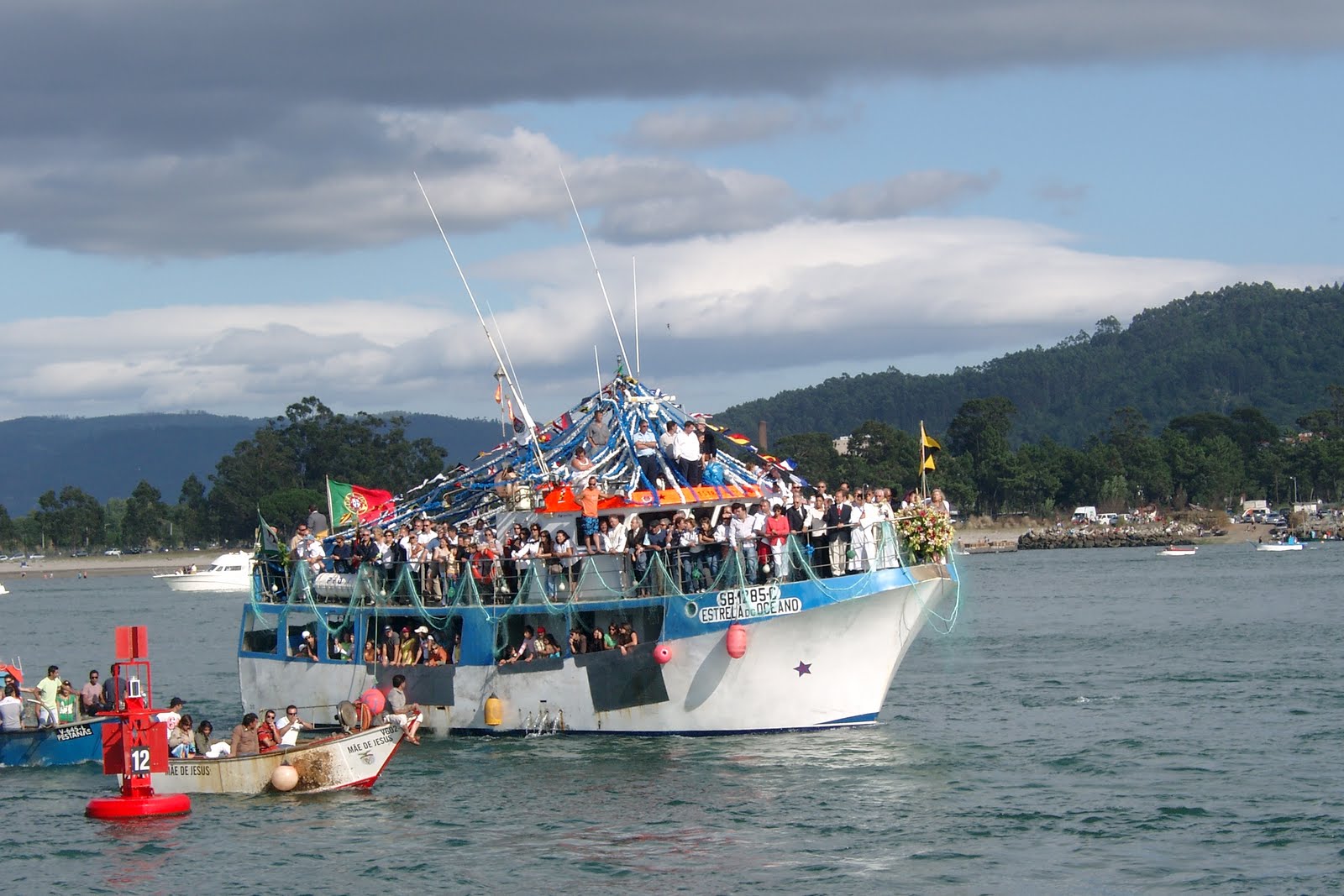 [Procissão_do_Mar_2007-15.JPG]