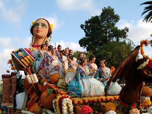 [BF+FALLERAS+car.jpg]