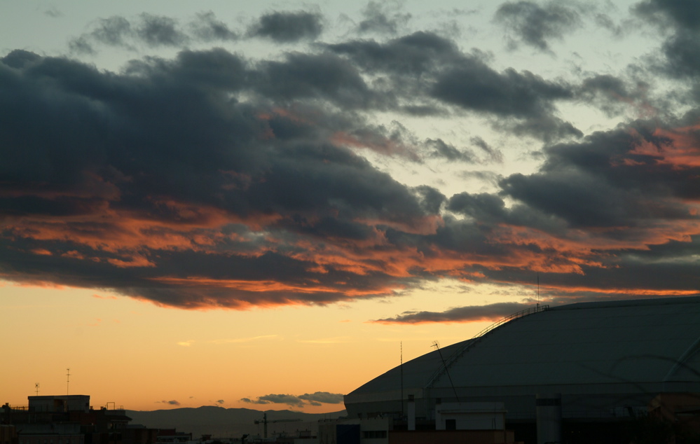 [a+nuben+rojo+palau.jpg]