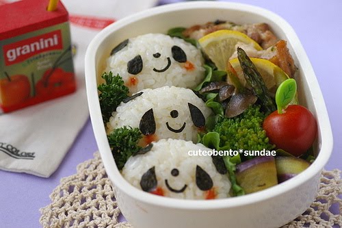 Echoes of Yesterday: I Love Bento Boxes