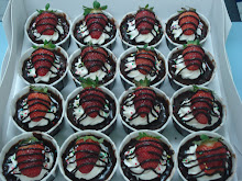 Cupcakes Choc Ganache with Strawberry