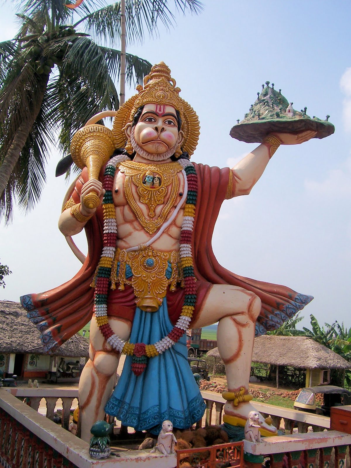 [Hanuman_Statue_In_Haladiagada_Kendrapada.jpg]