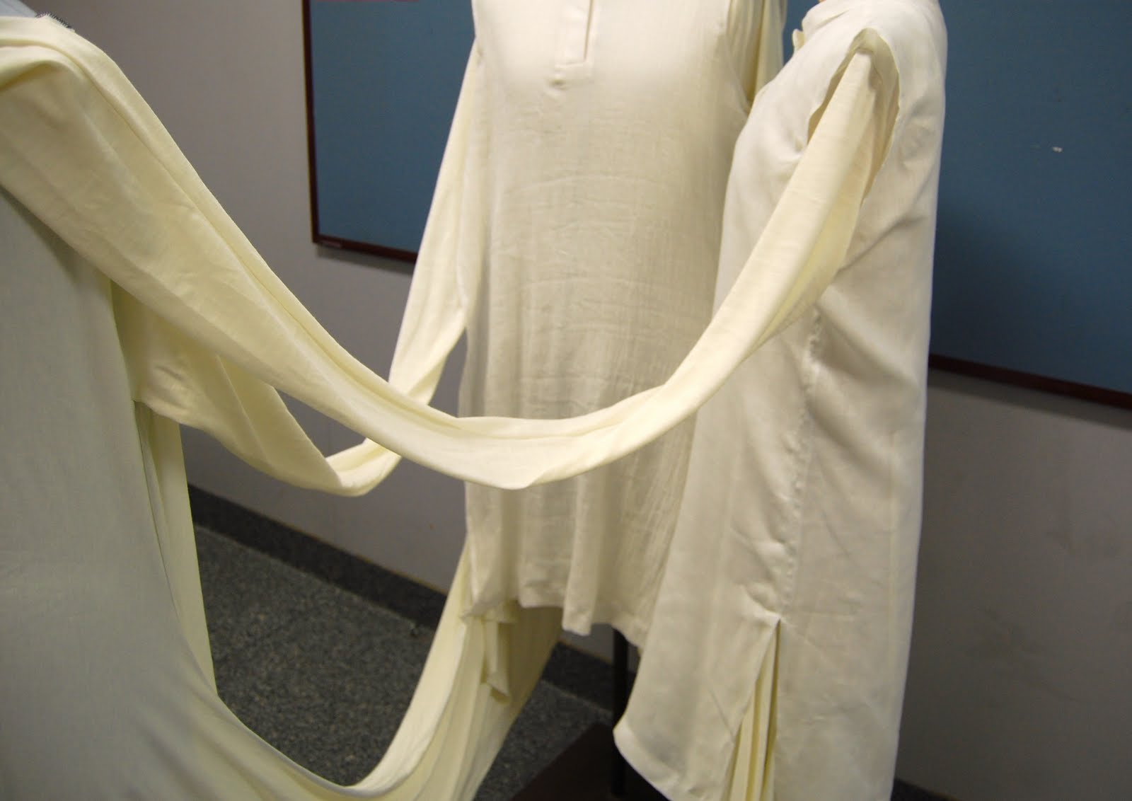 dresscode The Burial Garment