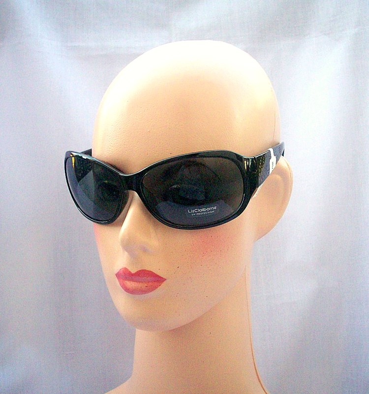 Cashmere Pink Scarf Liz Claiborne Kathmandu Sunglasses