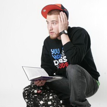 Mike Posner - Please Don't Go Lyrics