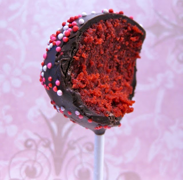 Red Velvet Cake Pops | Decorate This!