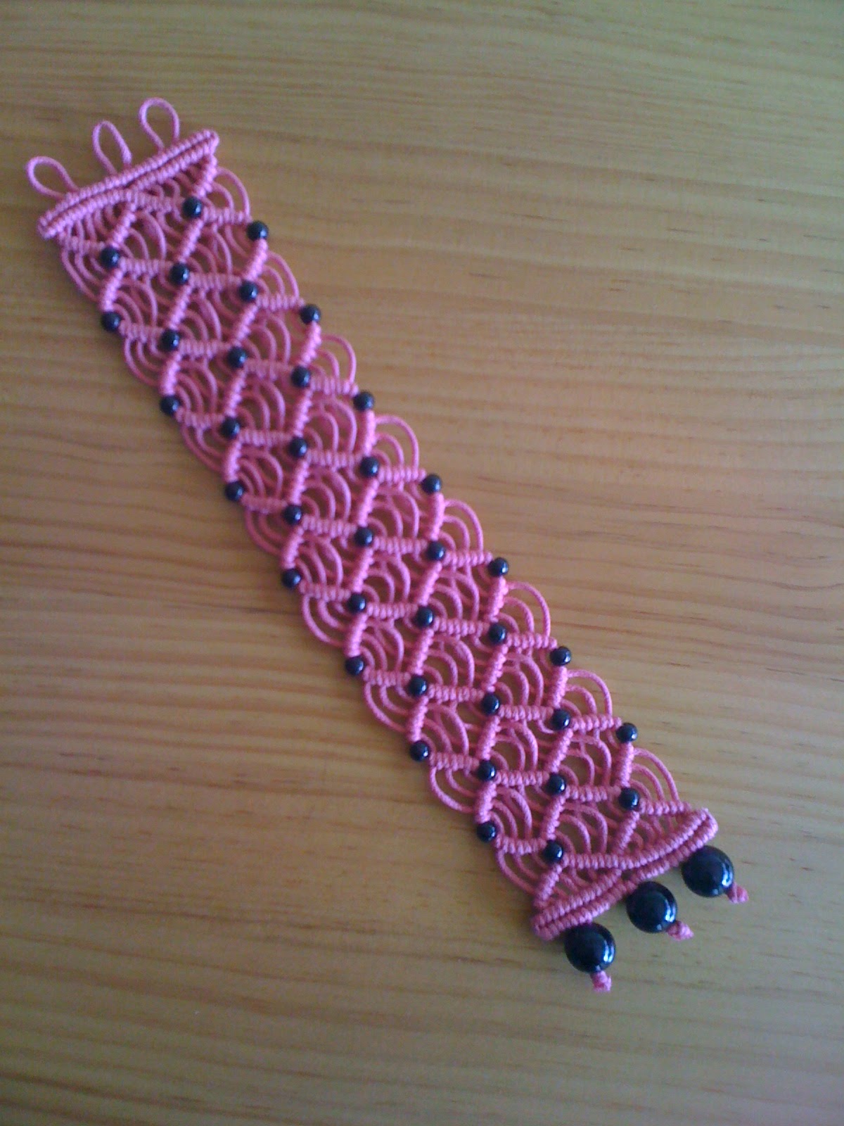 La Abuela. Macramé y mas...: Pulsera Macrame