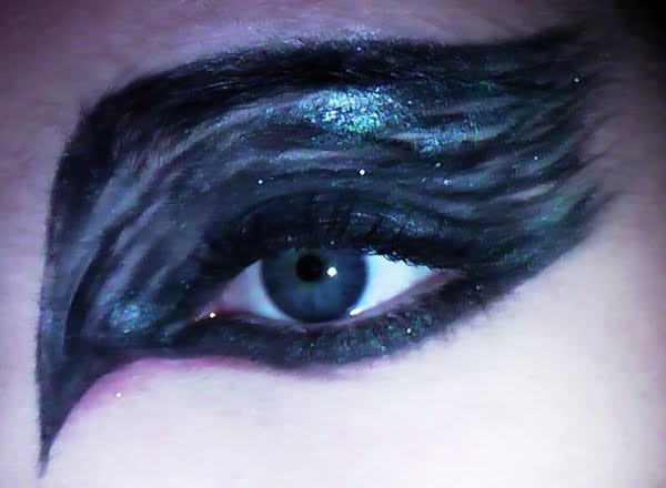 Make-up by Bextacy!: Black Swan Inspired Look
