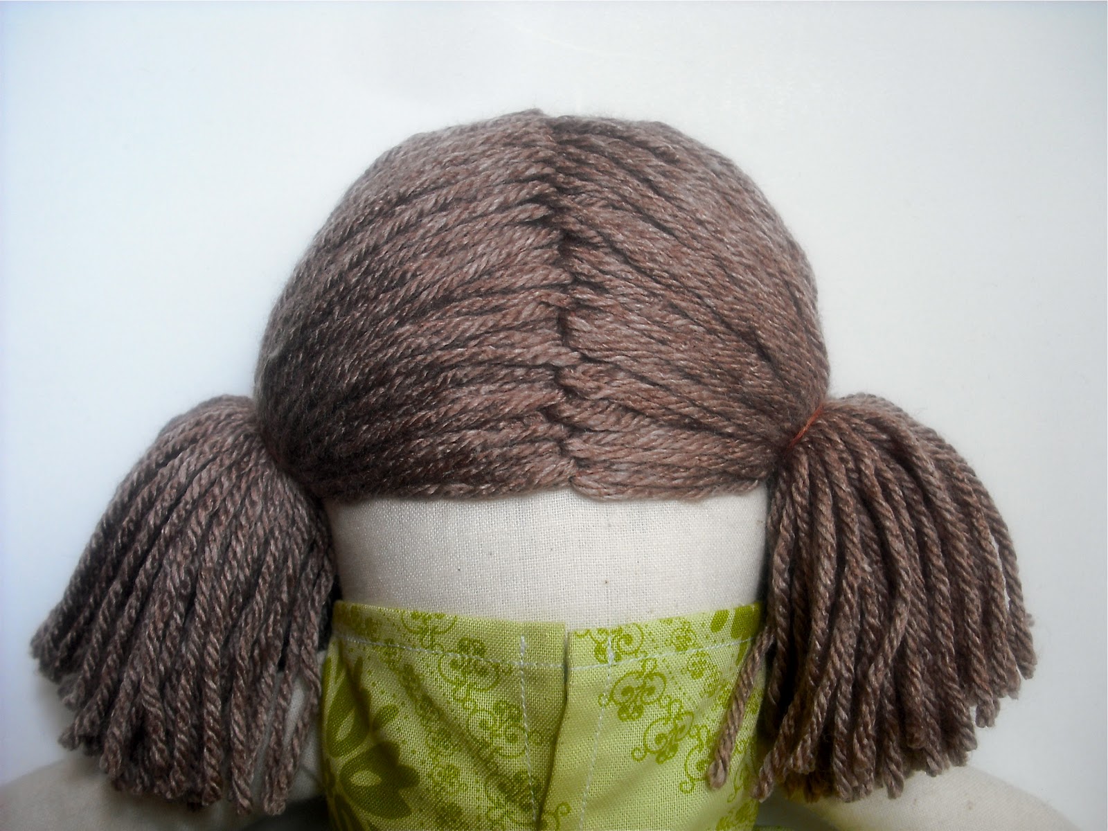 bedtime tales Yarn Doll Hair Tutorial