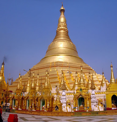 Shwedagon Paya (Pagoda) in Myanmar