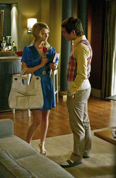 [lydia-hearst-gg.jpg]