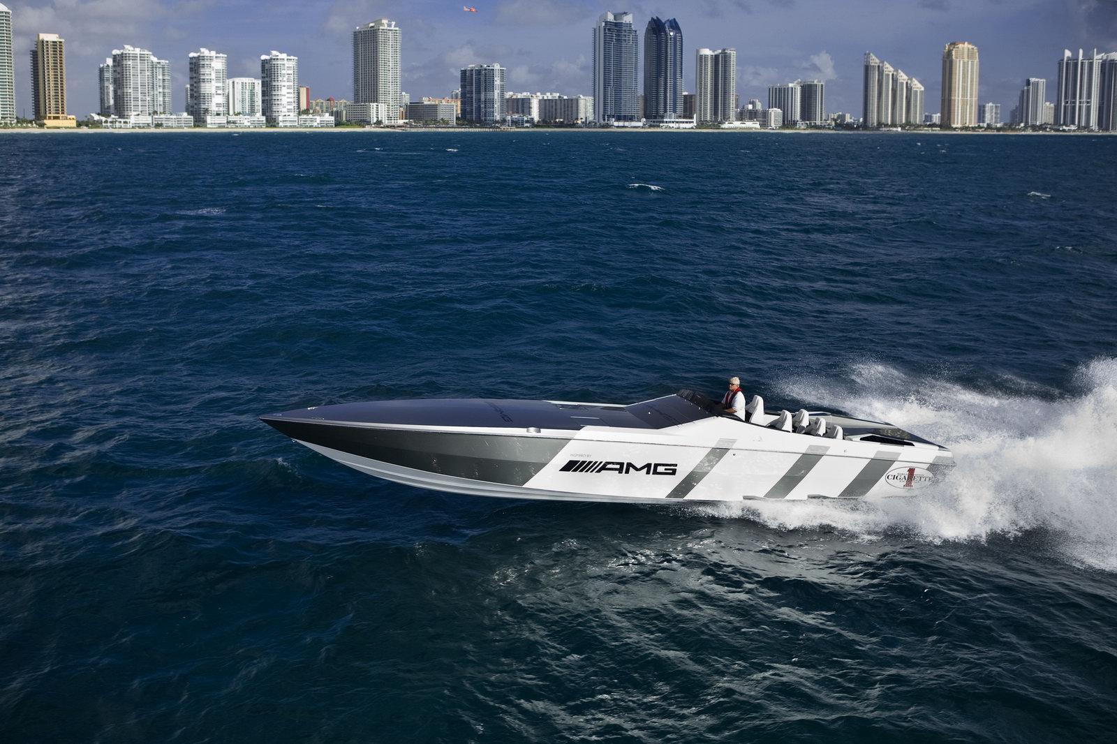 Cigarette Racing Amg Cigarette Racing AMG Powerboat :: 21 g@F