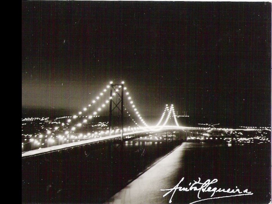 [A+Ponte+à+Noite.jpg]