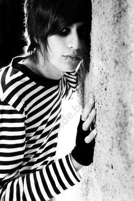 [emo-boy.jpg]