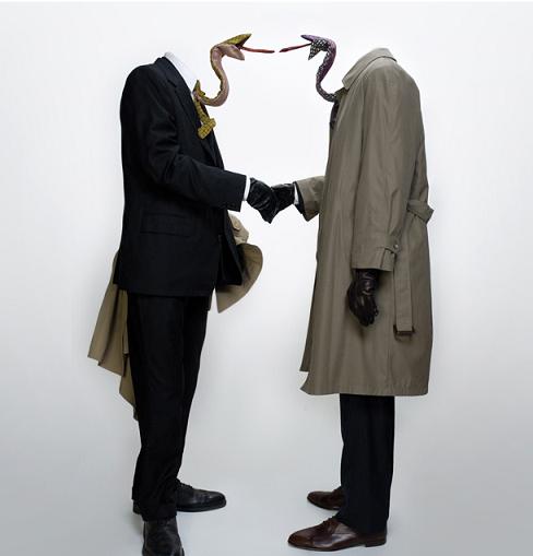 gravatas cobras guerra de la paz arte