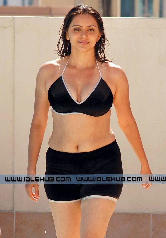 Hema Malini Super Hot In Bikini
