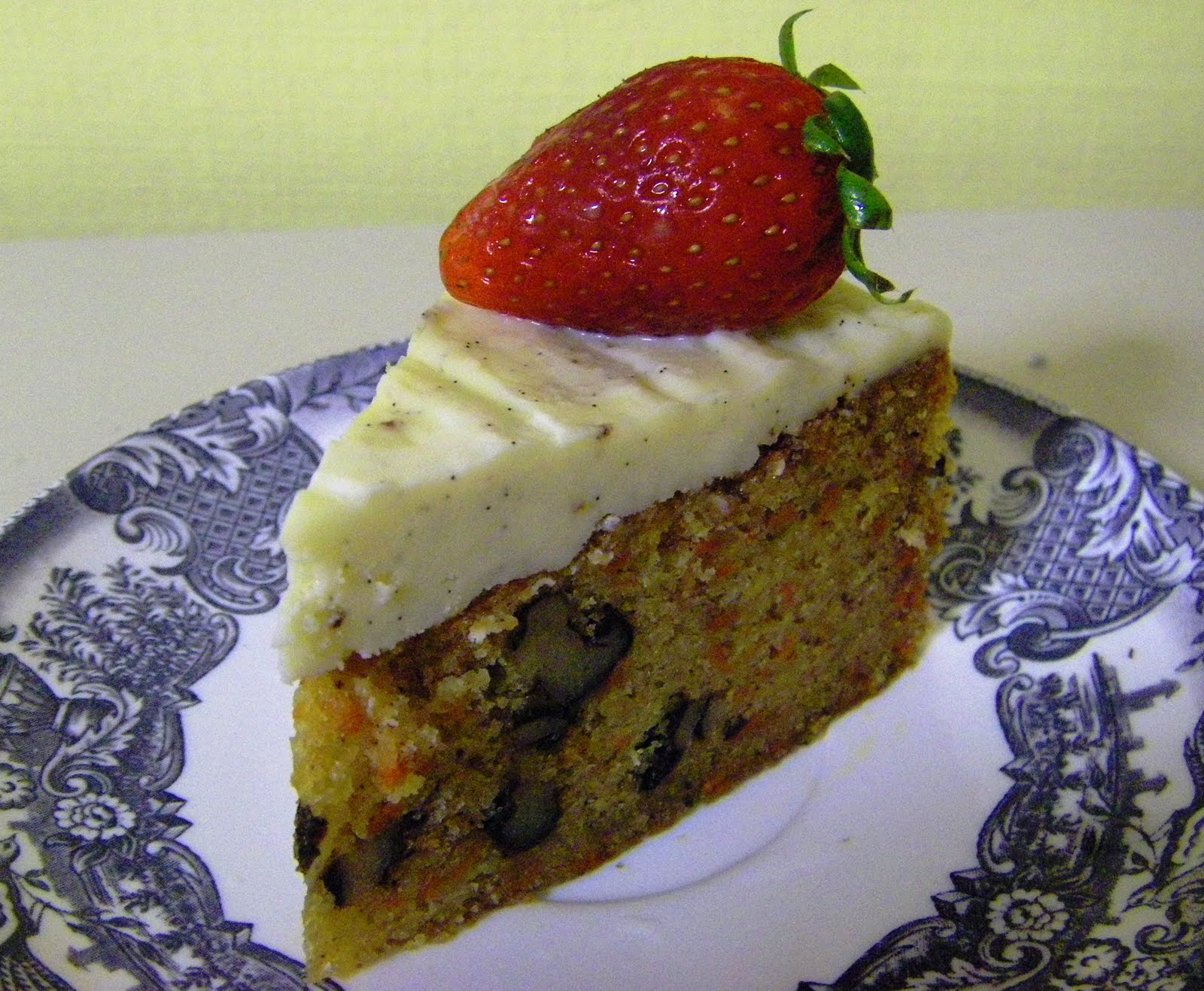 Whisk 'n' Bake English Carrot Cake