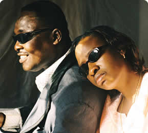 [u1_amadou_mariam.jpg]