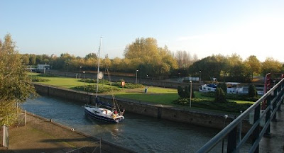 revoloteos: Los diques de Holanda (los holandiques)