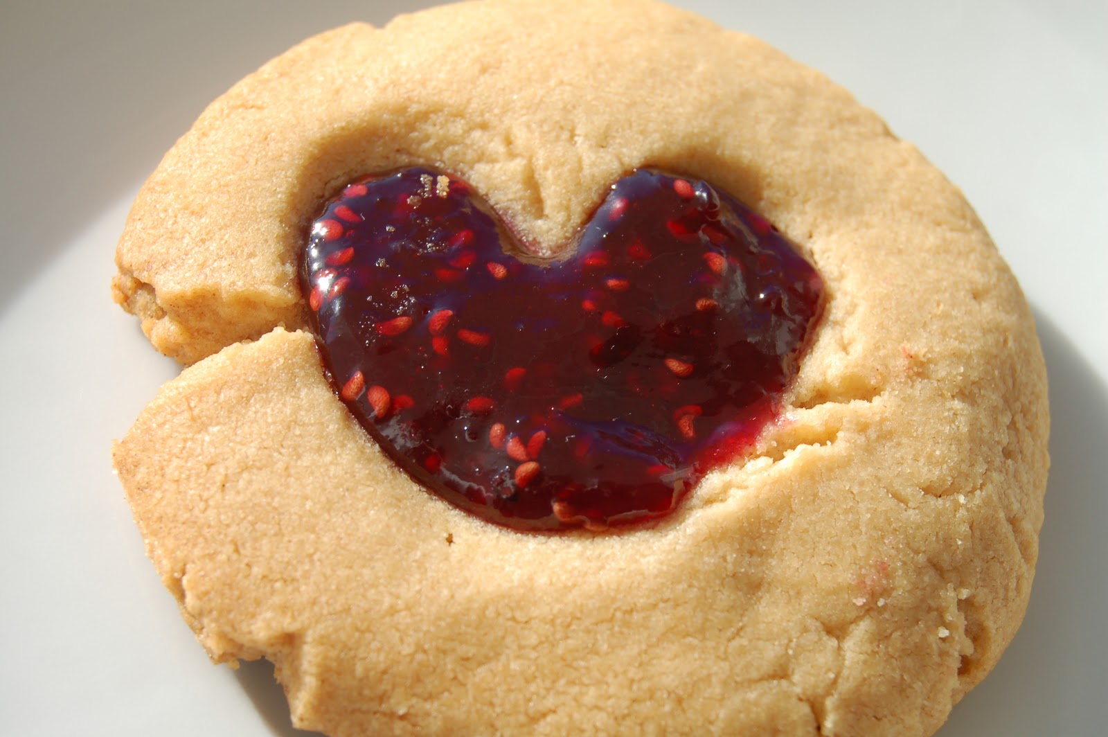 Peas and Carrots Peanut Butter and Jelly Valentine Cookies