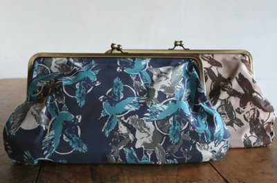 [400x264_ivanahelsinki_bird_bag.jpg]