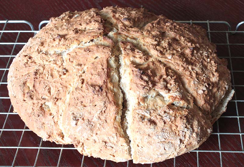 [bananasodabread.jpg]