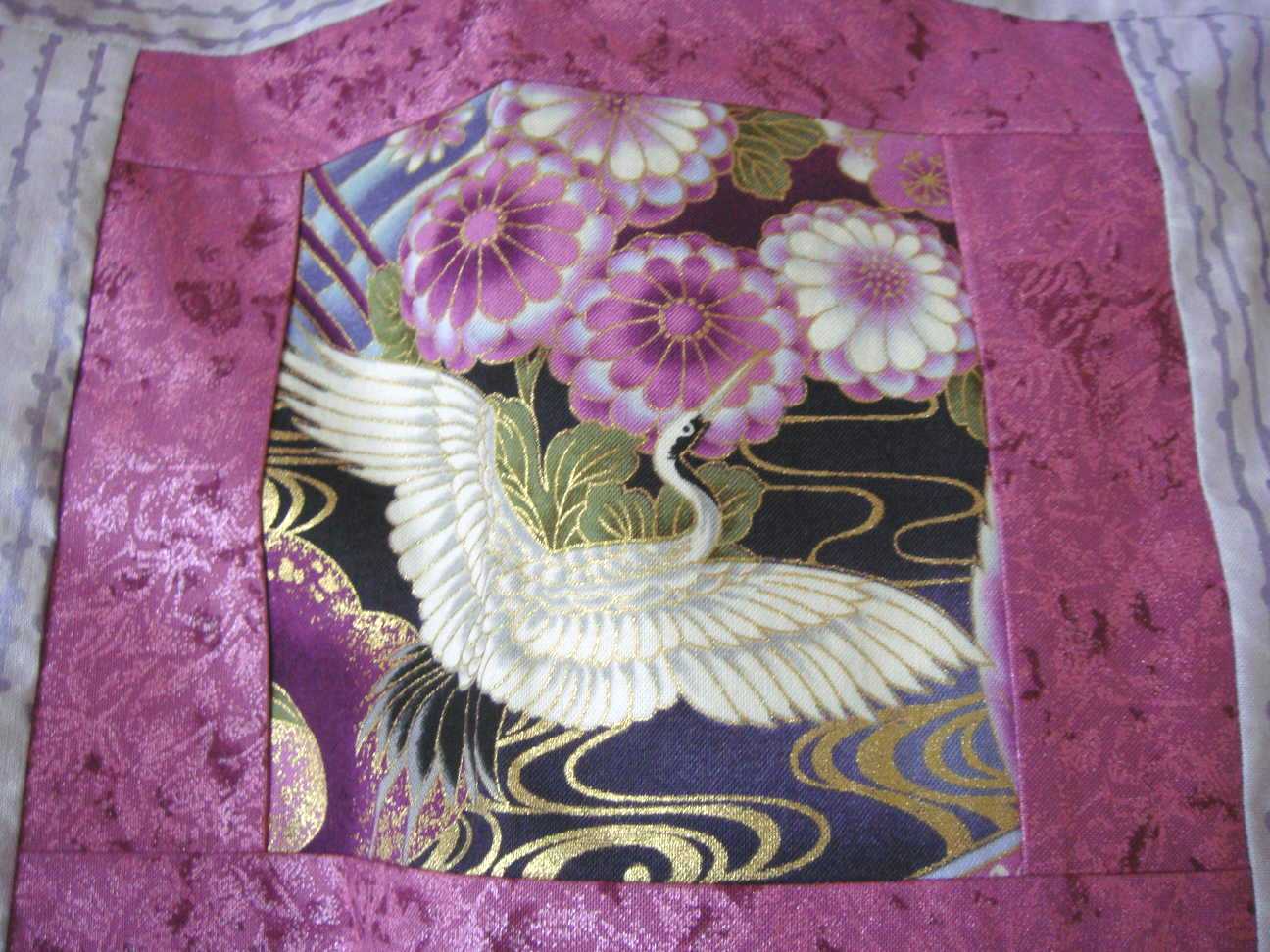 Sewing in SIN(gapore) A prezzie for the inlaws (work in progress)