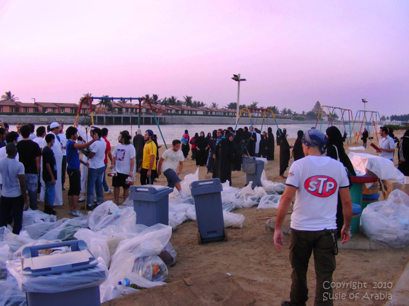 SUSIE of ARABIA Cleaning Up Jeddah