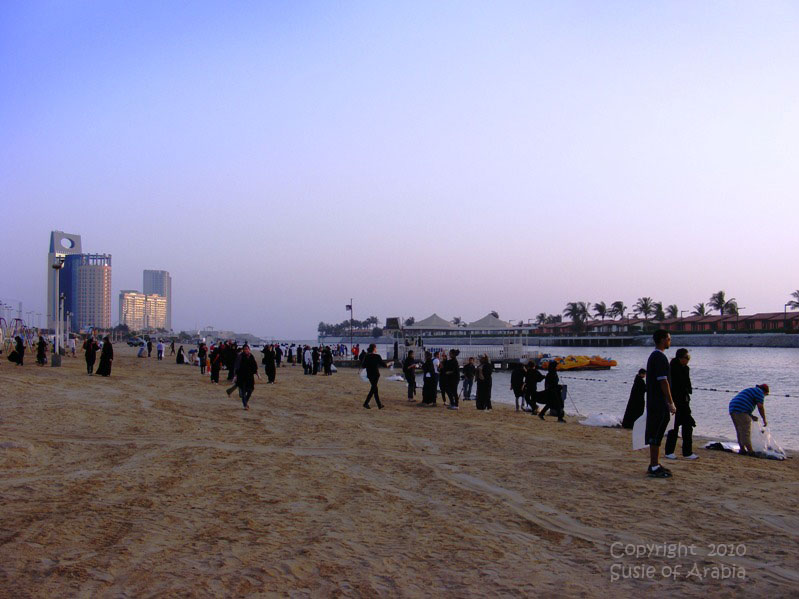 SUSIE of ARABIA Cleaning Up Jeddah