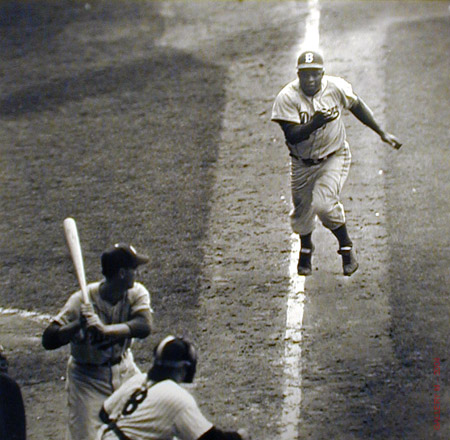 55 YEARS AGO: JACKIE ROBINSON STEALS HOME BASE - Game One, The 1955 World  Series, NY Yankees vs Brooklyn Dodgers - 2010-09-24 - Press - News