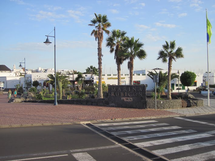 [Lanzarote1.jpg]