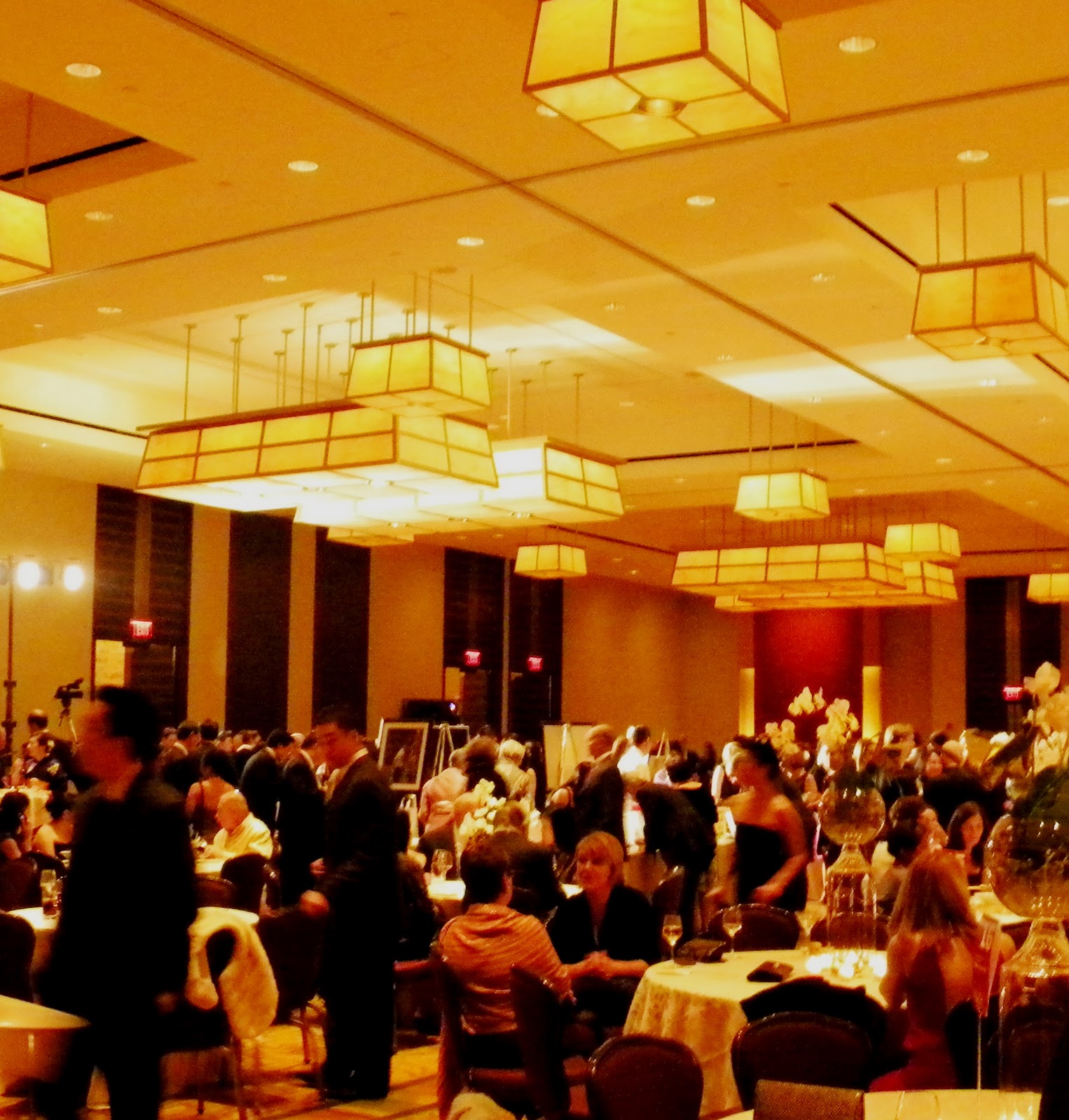 Euro cfnm ladies tugging cock