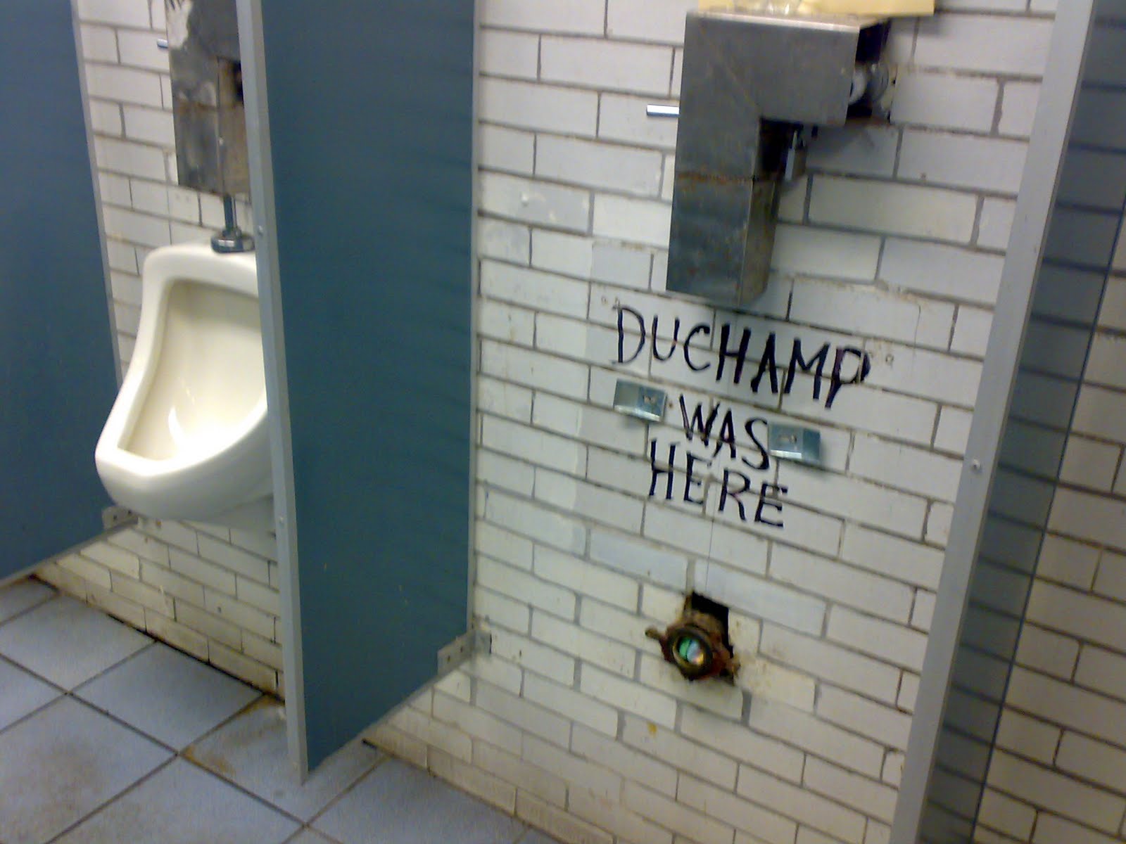 Duchamp+was+here.jpg Duchamp+was+here.jpg