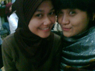 Berjilbab Narsis cewek cantik