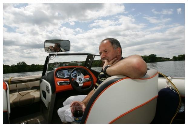 [Sorin+Rosca+Stanescu+SRS+Nasu+ZIUA.JPG]