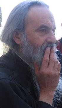 [Parintele+Rafail+fiul+lui+Constantin+Noica.jpg]