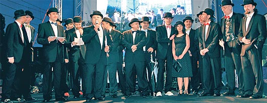 [catavencu+securisti+kgb.jpg]