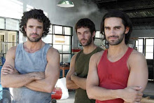 Hermosos y...