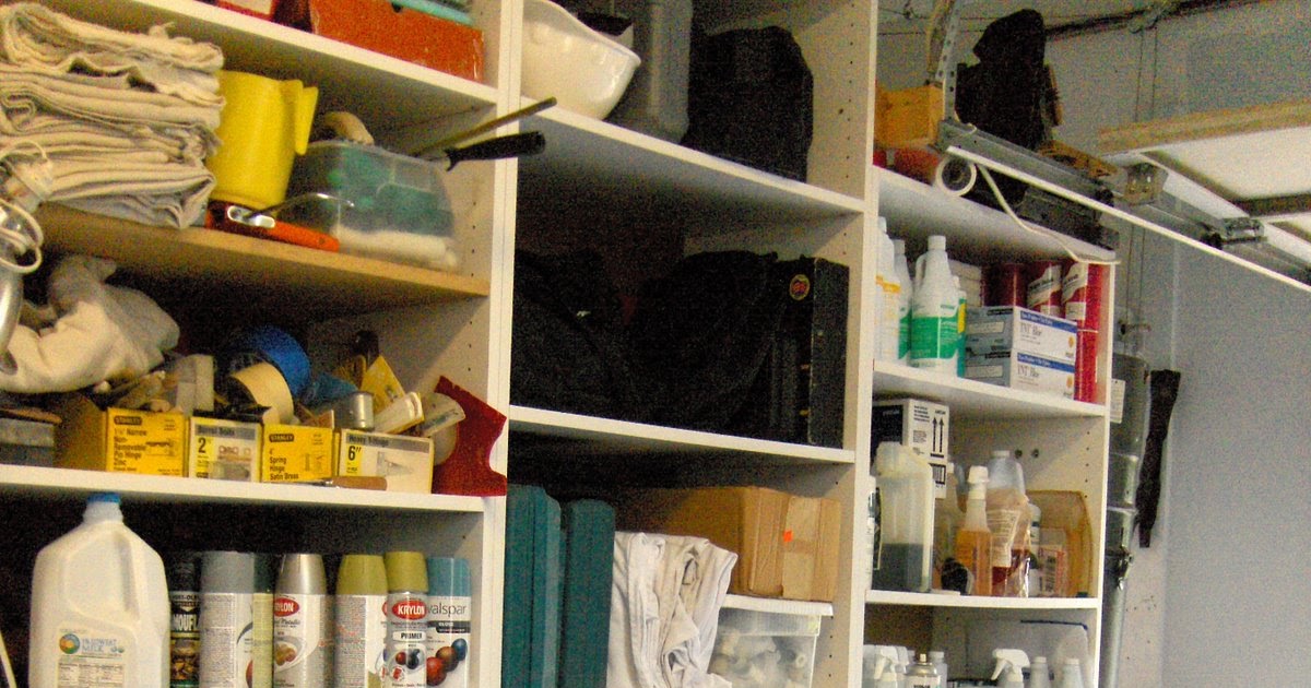 diy Design Fanatic: Garage Clean Up