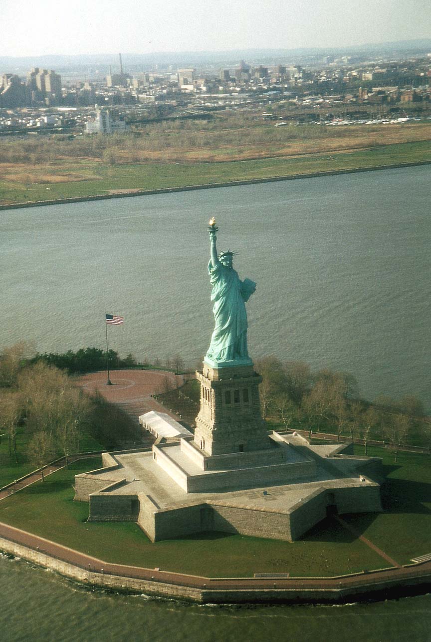 [maravillas+New+York+Liberty+Statue.jpg]